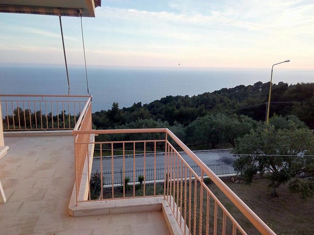 Апартаменты Horizon Blue Лутса Экстерьер фото